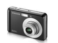 Samsung ES17 Digital Camera Bundle - Black